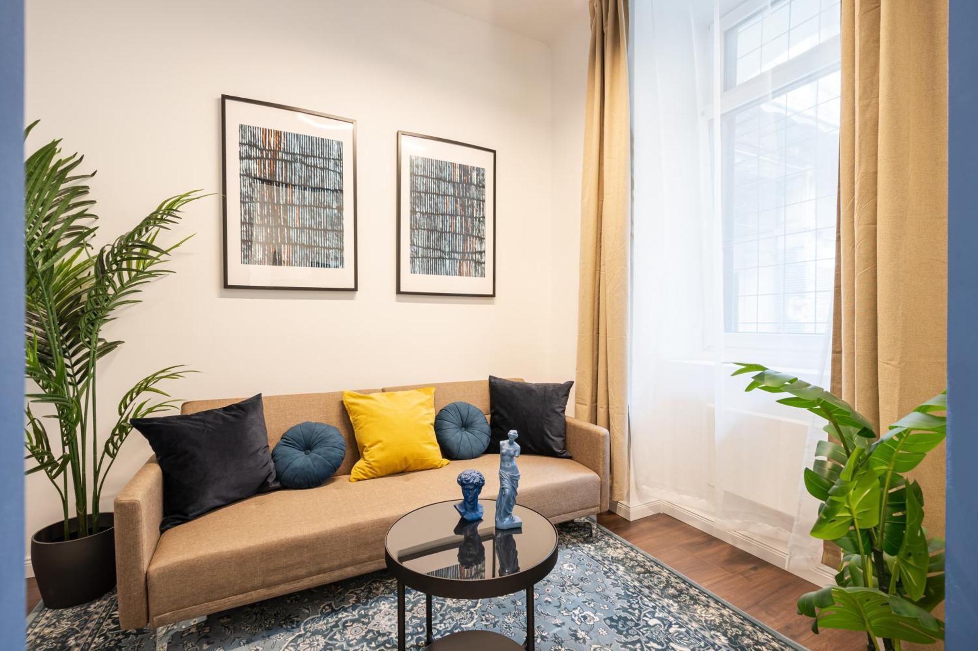 R10- Boutique Apartments, Best Location. By Bqa Budapest Esterno foto