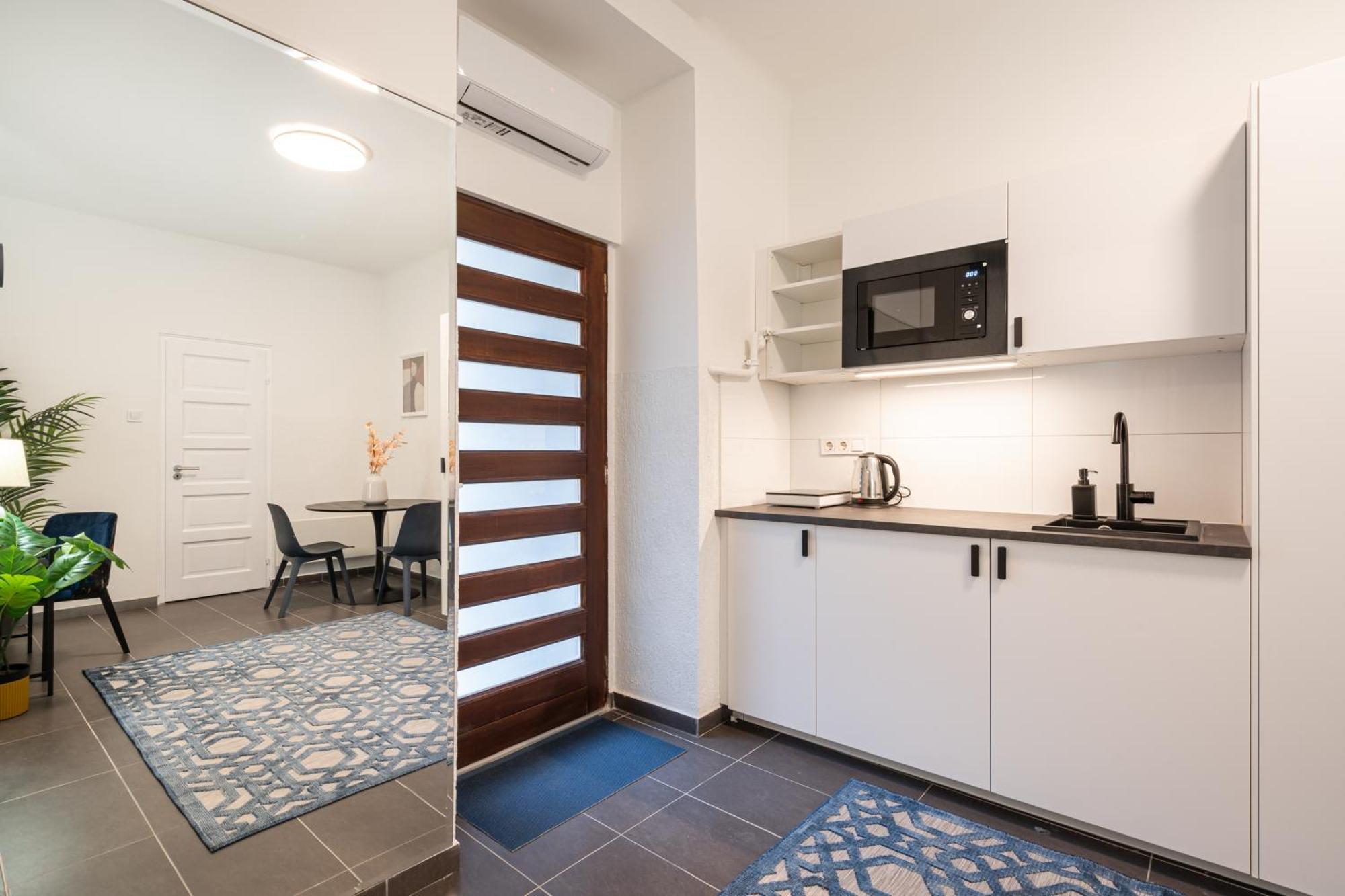 R10- Boutique Apartments, Best Location. By Bqa Budapest Esterno foto